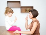 “Κενές” απειλές: Πόσο κακό κάνουν στο παιδί - Πώς να τις αποφύγετε